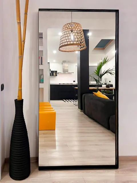 Civico 8 Apartment غيراسول 0*,  إيطاليا