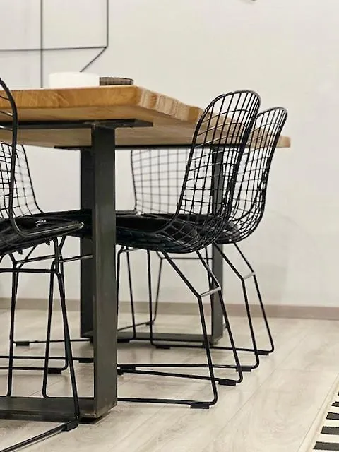 Civico 8 Apartment غيراسول إيطاليا