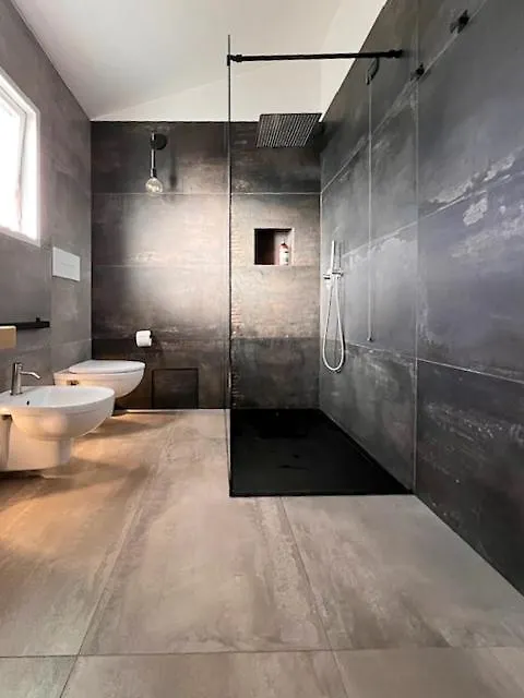 Civico 8 Apartment غيراسول
